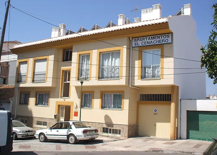 Cenachero Hotel